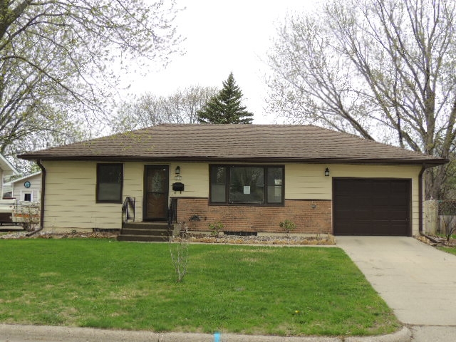 118 S Black Eagle D, Mankato, MN 56001