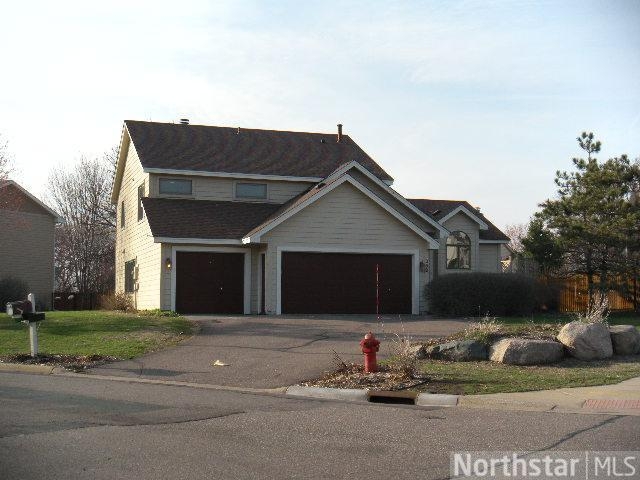 232 Interlachen Rd, Burnsville, MN 55306