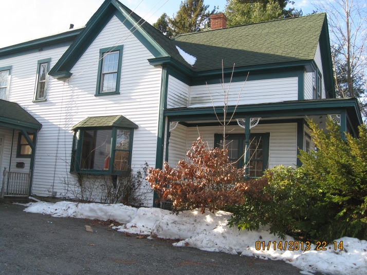 304 Wanoosnoc Rd, Fitchburg, MA 01420