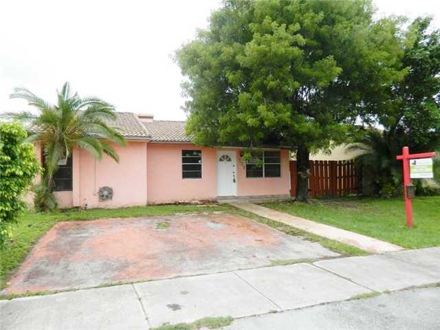 233 Nw 132nd Pl, Miami, FL 33182