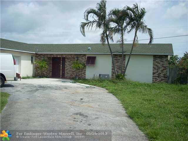 3039 EMERALD LN, Lake Worth, FL 33462