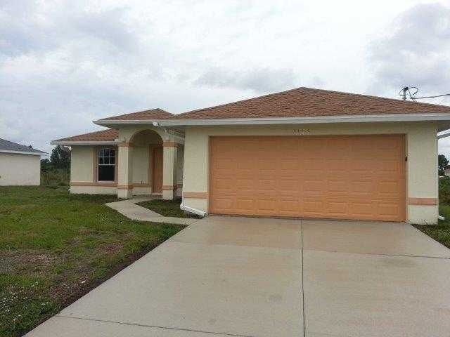 3106 58th St W, Lehigh Acres, FL 33971