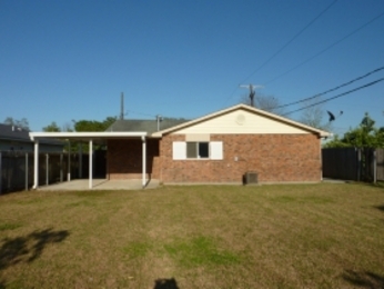 4704 E Ames Blvd, Marrero, LA 70072