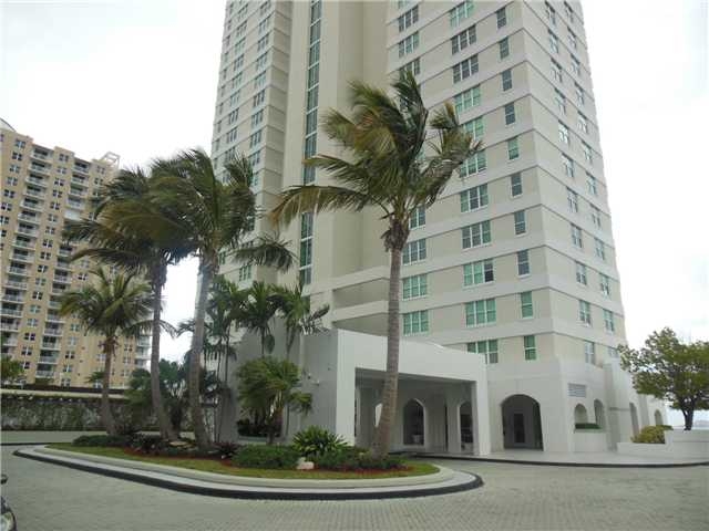 800 Claughton Island Dr Apt 702, Miami, FL 33131