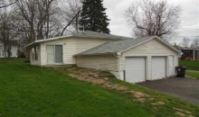 501 E Vine St Le Roy, IL 61752