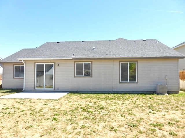 815 East Ross Lane, Caldwell, ID 83605