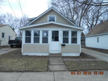 2932 Longstreet Ave SW, Wyoming, MI 49509