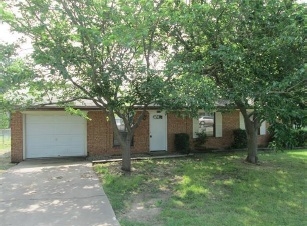 1212 N Cherry St, Ada, OK 74820