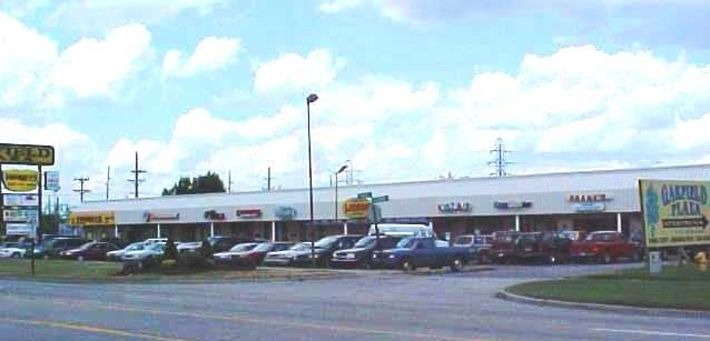 39910-39990 Garfield, Clinton Township, MI 48038