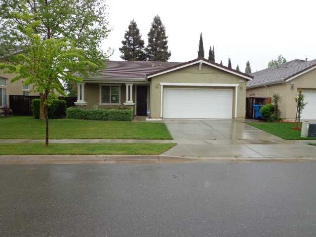 1454 Jodi Dr, Yuba City, CA 95993