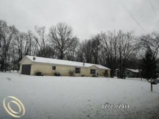 46771 Kozma St, Belleville, MI 48111