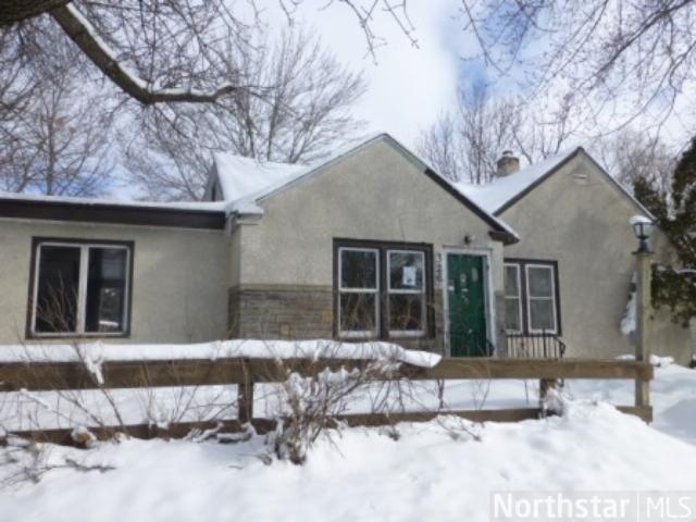 326 Gates Ave Nw, Elk River, MN 55330