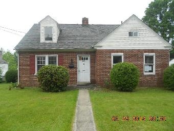 229 W Chestnut St, Souderton, PA 18964