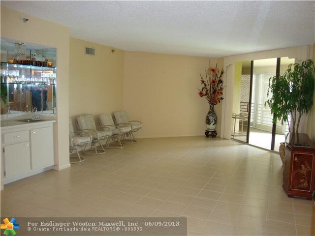 7300 Radice Ct # 401, Fort Lauderdale, FL 33319