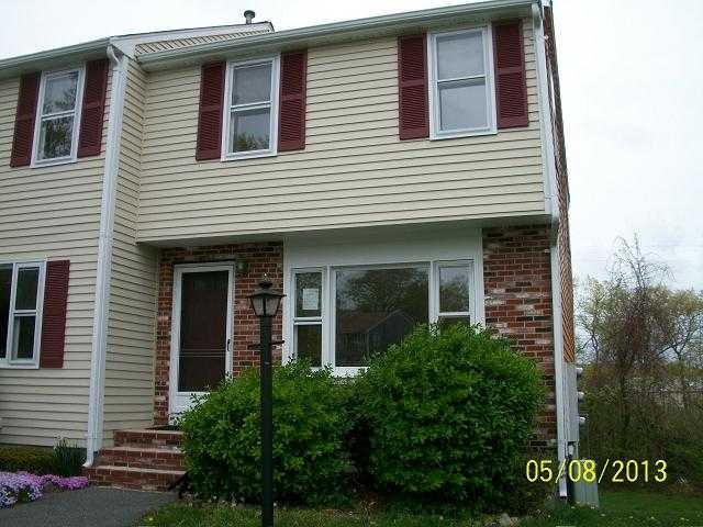 1170 Wilson Rd Apt 19, Fall River, MA 02720