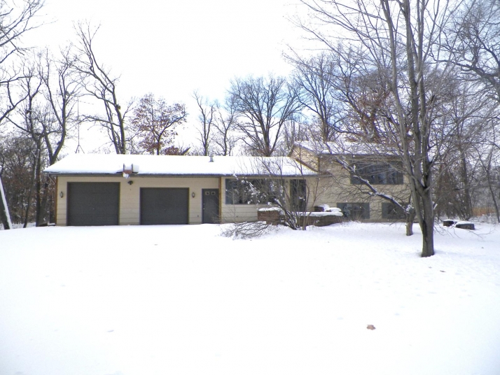 37626 Elk Avenue, North Branch, MN 55056