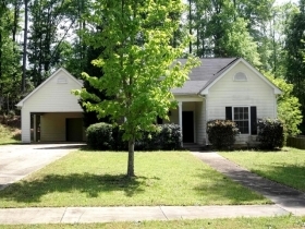 94 Fourth St, Newnan, GA 30263