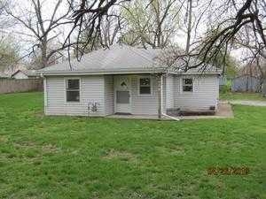 1006 S Leslie St, Independence, MO 64050