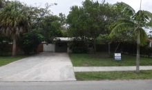 1745 Ne 174th St Miami, FL 33162