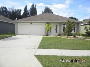 1883 Sorento Cir, Melbourne, FL 32904