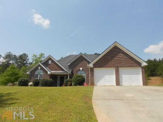 124 Barrington Pkwy, Stockbridge, GA 30281