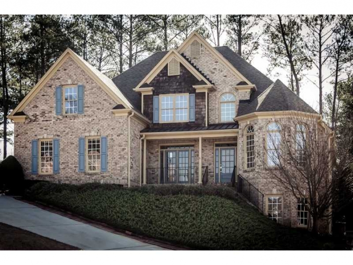 1300 Thistle Gate Path, Lawrenceville, GA 30045