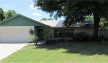 1002 Classic Dr Valrico, FL 33594