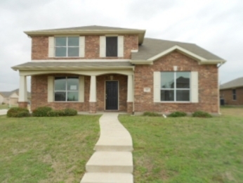 603 Pewitt Dr, Lancaster, TX 75146