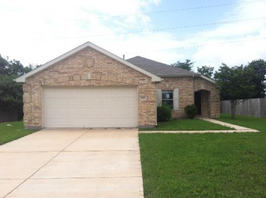 1450 Waldrop Dr, Lancaster, TX 75146