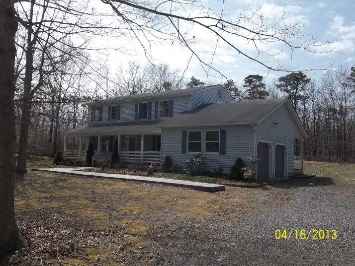 10 Rally Rd, Egg Harbor Township, NJ 08234