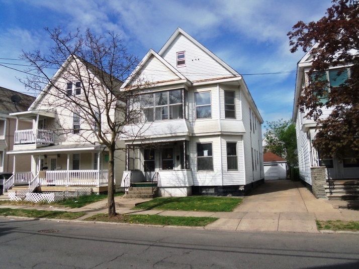 1082-84 Willett St, Schenectady, NY 12303