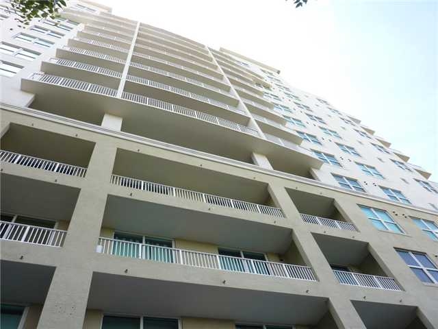 3180 SW 22 ST # 806, Miami, FL 33145