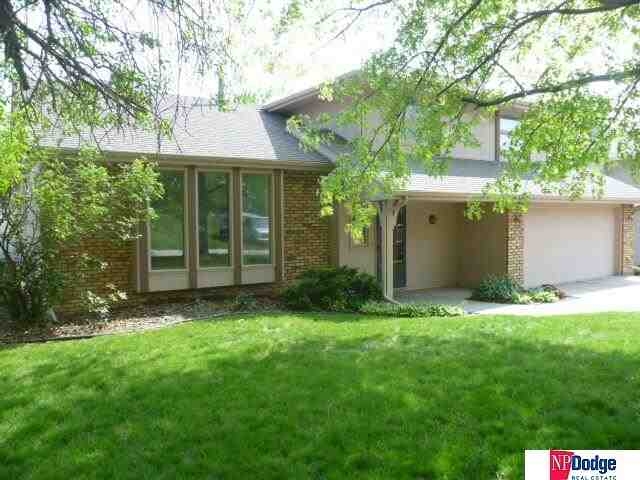 15215 Seward Plz, Omaha, NE 68154