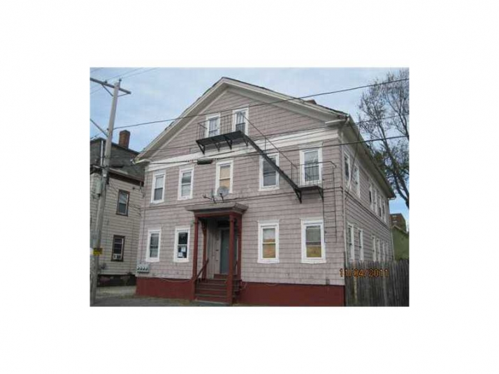 103 Wesleyan Ave, Providence, RI 02907