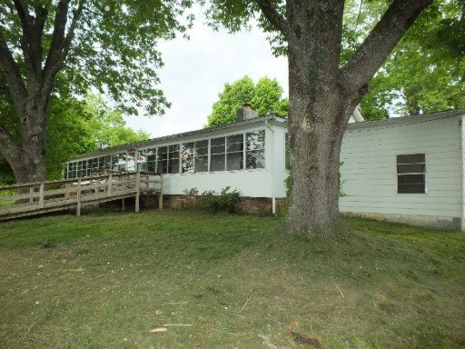 475 Roddy Branch Rd, Rockford, TN 37853