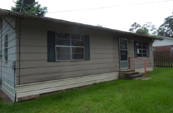 1140 W 6th St, Bogalusa, LA 70427