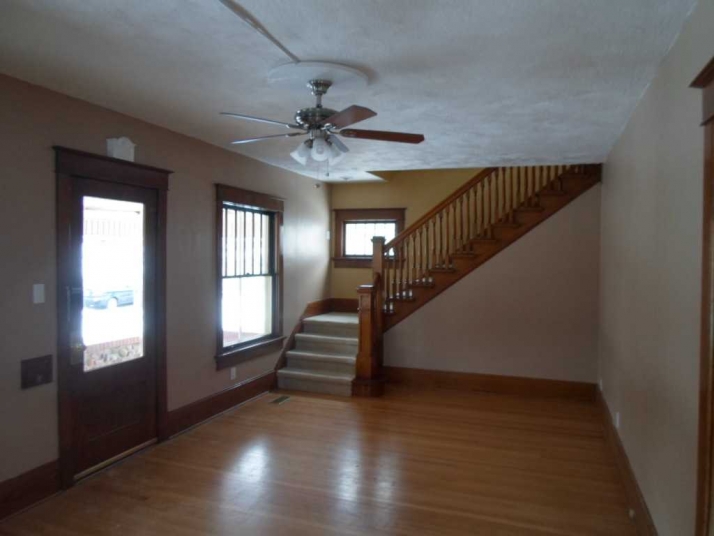 2201 N 22nd St, Saint Joseph, MO 64505
