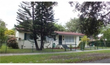 8700 NE 8 CT Miami, FL 33138