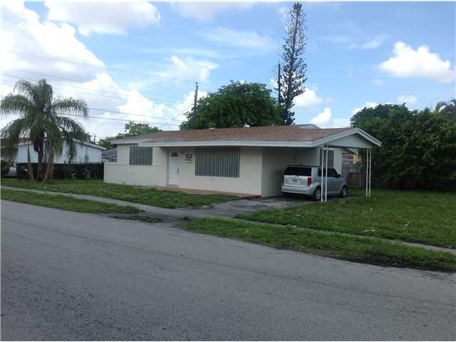 1810 DE SOTO DR, Hollywood, FL 33023