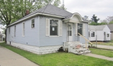 826 West Grand Avenue Muskegon, MI 49441