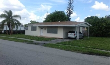 1810 DE SOTO DR Hollywood, FL 33023