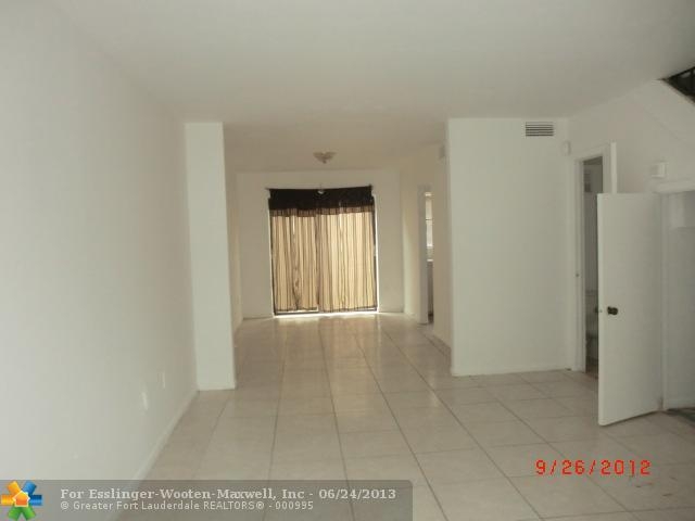 2404 NW 52ND AV # 0, Fort Lauderdale, FL 33313