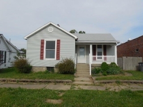 509 S Poplar St, Seymour, IN 47274