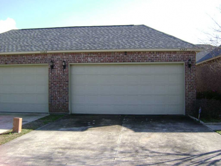 5384 Courtyard Dr, Gonzales, LA 70737