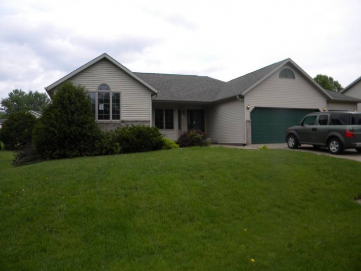 1454 Claudia Ave, La Crescent, MN 55947