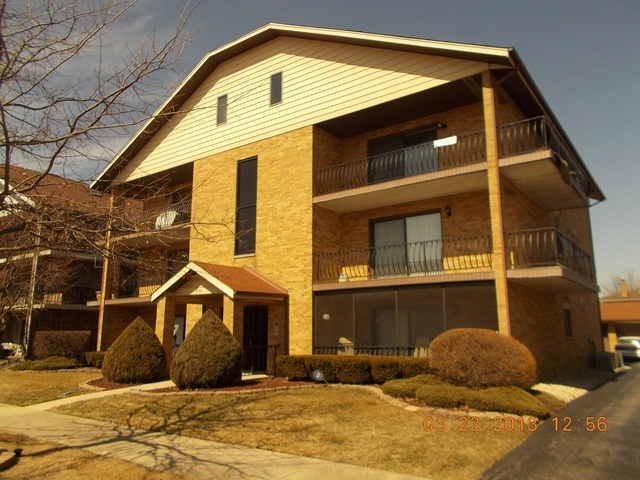 8148 168th Pl Apt 3e, Tinley Park, IL 60477