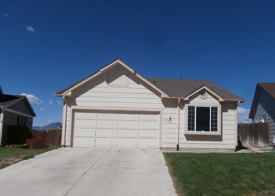 2330 Ambleside Dr, Colorado Springs, CO 80915