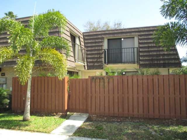 7124 71st Way, West Palm Beach, FL 33407