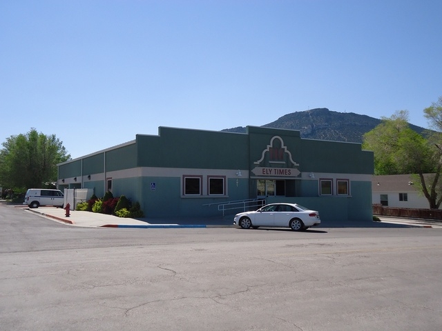 297 E 11th St, Ely, NV 89301