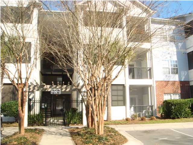 1025 Riverland Woods Pl Apt 912, Charleston, SC 29412